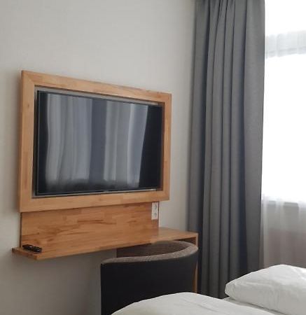 Hb 32 Metzingen Hotell Metzingen  Eksteriør bilde