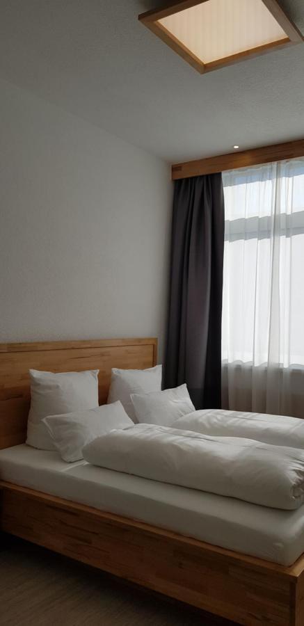 Hb 32 Metzingen Hotell Metzingen  Eksteriør bilde